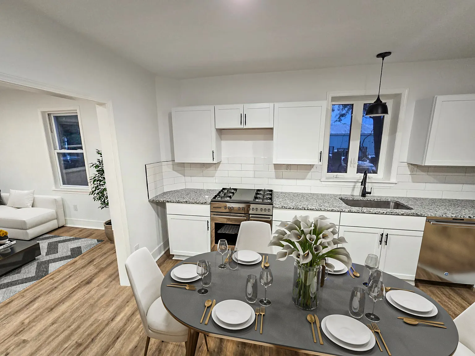 5 bed, 2752 sqft, $2,900 — Photo 4