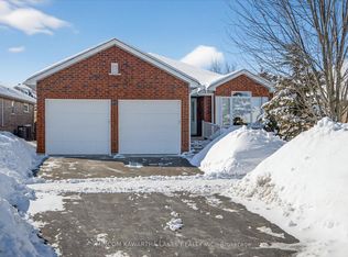 1643 Fair Ave, Peterborough, ON K9K 2R4