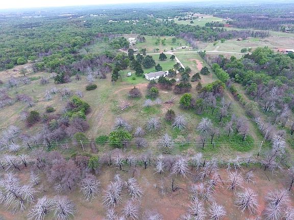 4th image of 12100 Hanging Tree Rd