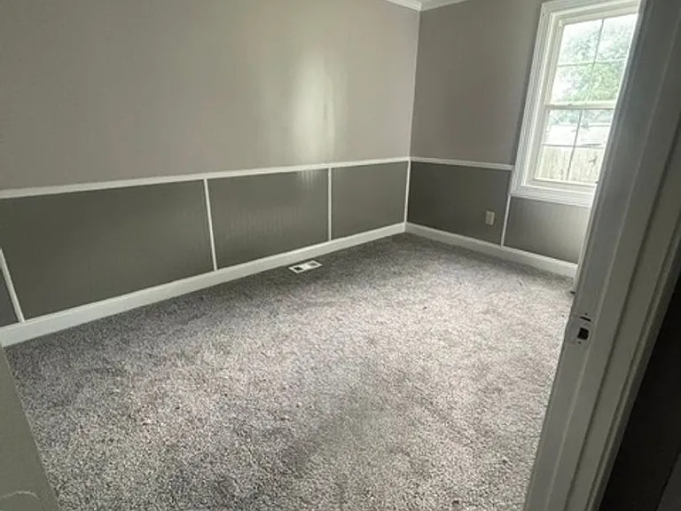 208 Kenneth Blvd — Photo 12