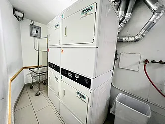 Rented by Mossanen Group