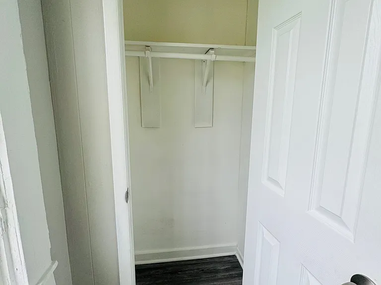 1501 Nashby St — Photo 10