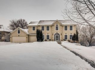 5854 Burke Trl, Inver Grove Heights, MN 55077