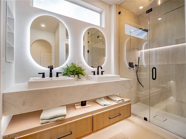 2413 Rockford St, Las Vegas, NV 89134