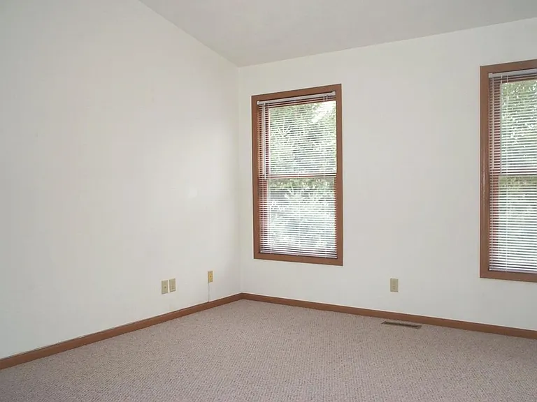 1832 Bright View Dr — Photo 7