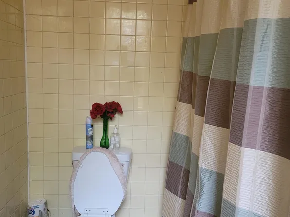 774 Grand Street image 24 of 40