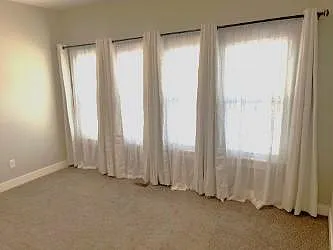 439 N Walnut St — Photo 15