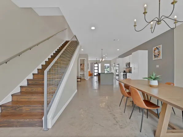 4635 Calmont Ave, Fort Worth, TX 76107