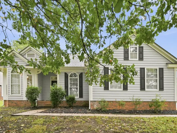 7200 Daerwood Pl, Charlotte, NC 28215