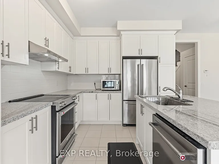 289 Raymond Rd — Photo 10