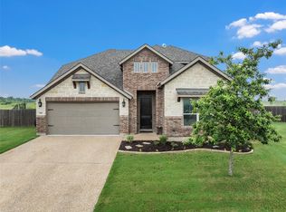 903 Dublin Ct, McGregor, TX 76657