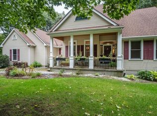 661 Park Hill Rd, Northampton, MA 01062