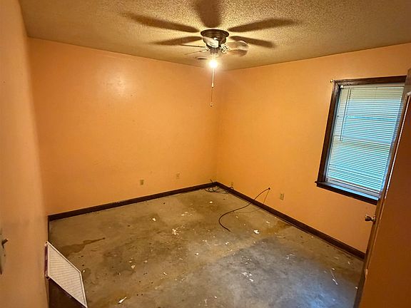 5th image of 1355 Portersville Rd