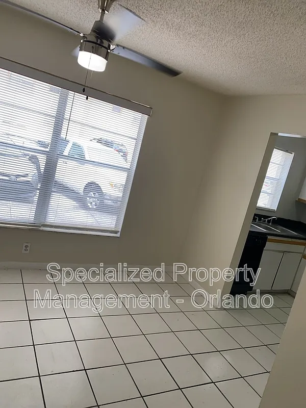 2 bed, 2.0 bath, 1118 sqft, $1,299 — Photo 3