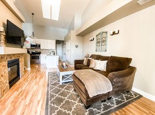 2862 W Centennial Dr UNIT E, Littleton, CO 80123