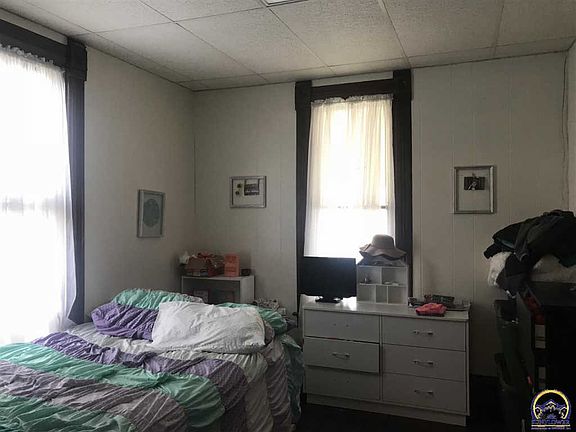 4th image of 624 Missouri St