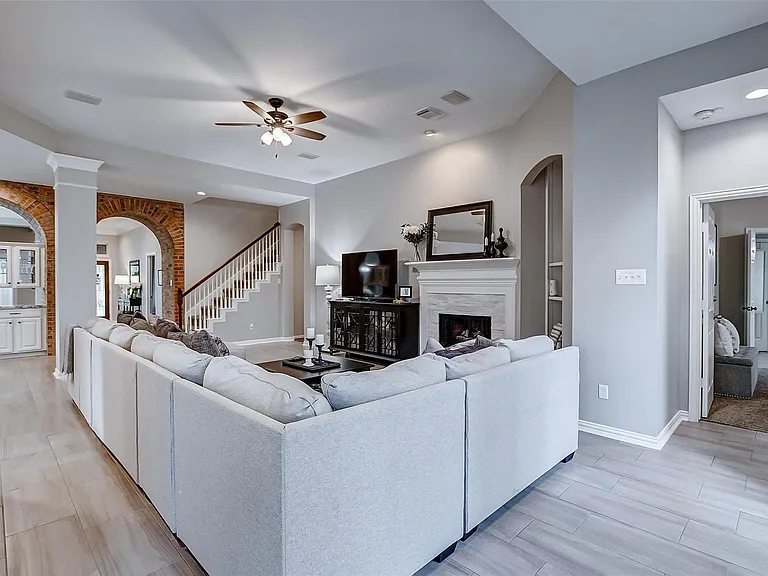 18207 Red Eagle Ct — Photo 18