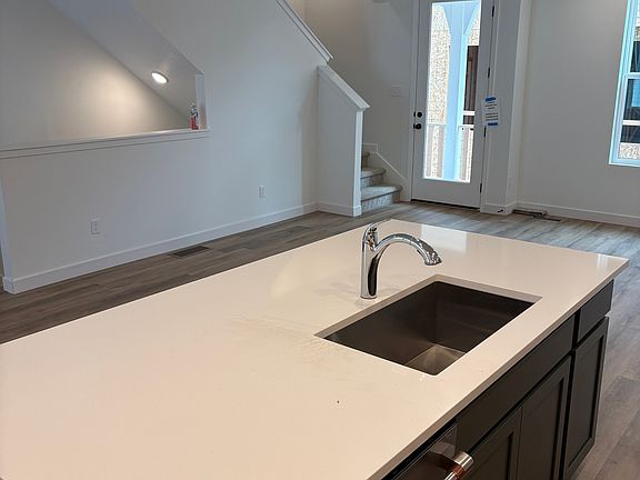 3rd image of 11309 S Lake Run Rd #116