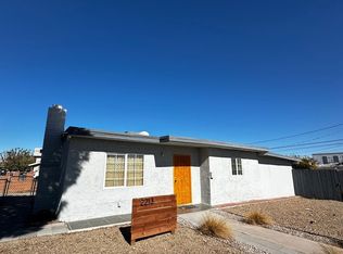 2213 E Oakey Blvd, Las Vegas, NV 89104