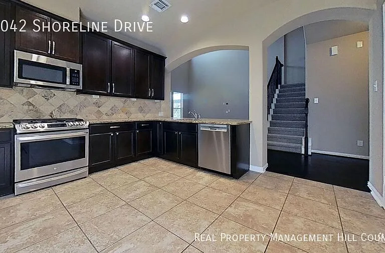 13042 Shoreline Dr — Photo 4