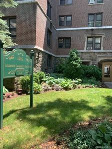 1080 Warburton Ave APT 2A, Yonkers, NY, 10701