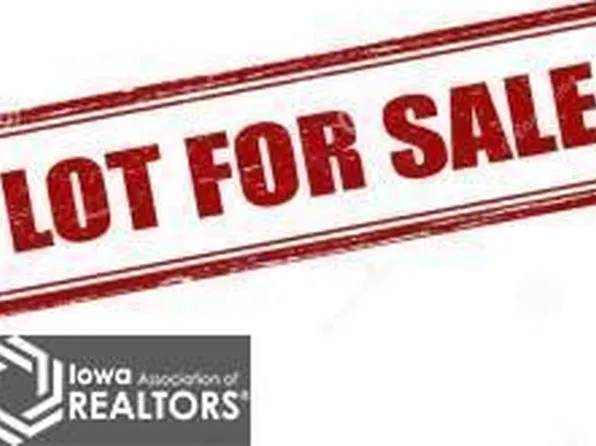 102 H Ave E, Oskaloosa, IA 52577