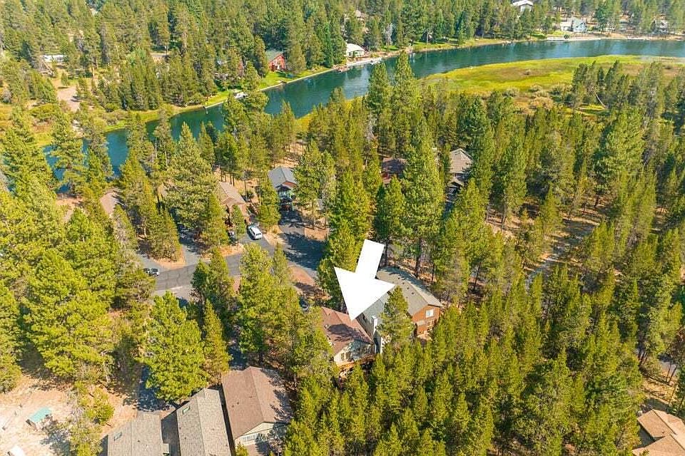 55630 Wagon Master Way, Bend, OR 97707 Zillow