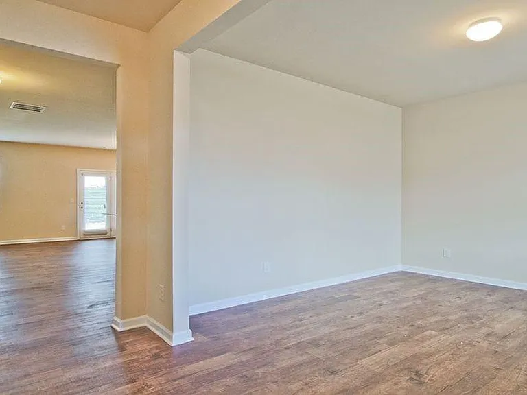 507 Springer Pkwy — Photo 9