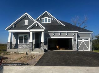 9985 Jack Pine Ln, Rogers, MN 55374