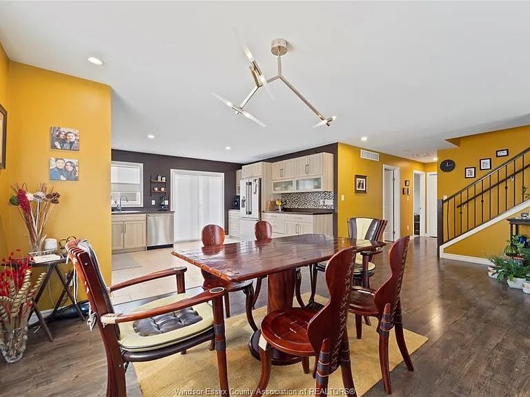 398 Poplar Dr — Photo 11
