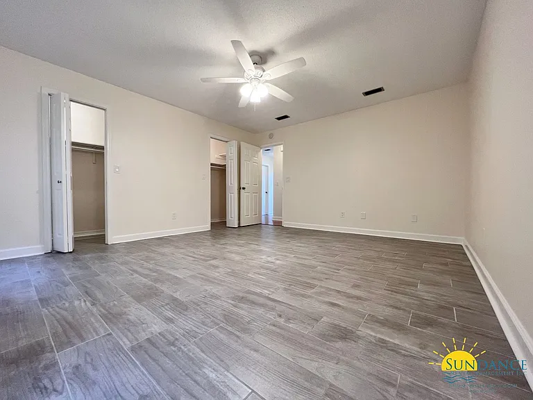 358 Evergreen Pl — Photo 8