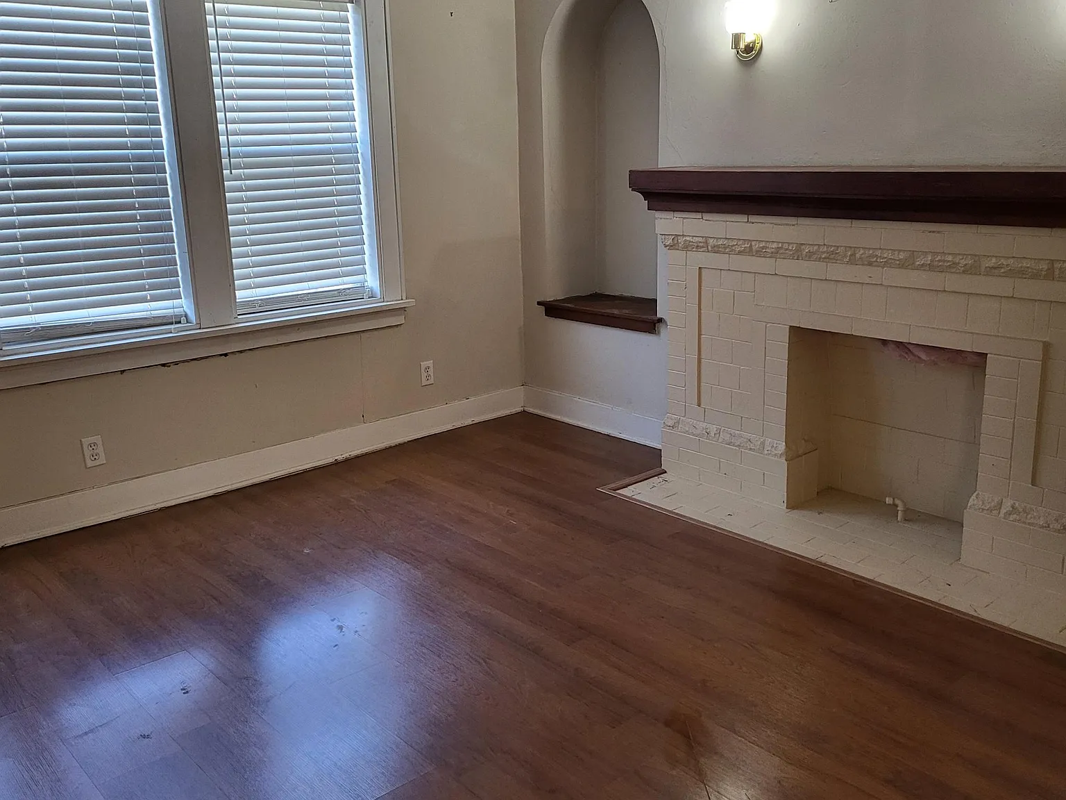 1 bed, 900 sqft, $900 — Photo 2