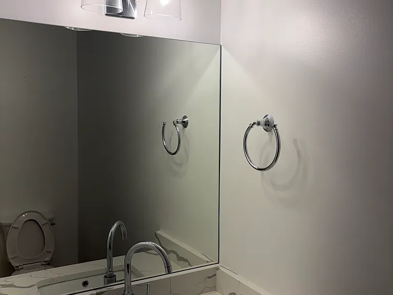 1722 W Virginia Ave NE #2 — Photo 2