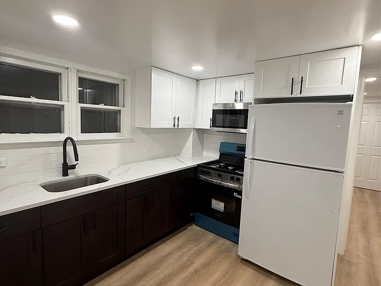 23 Mansion Ave #1 — Photo 7