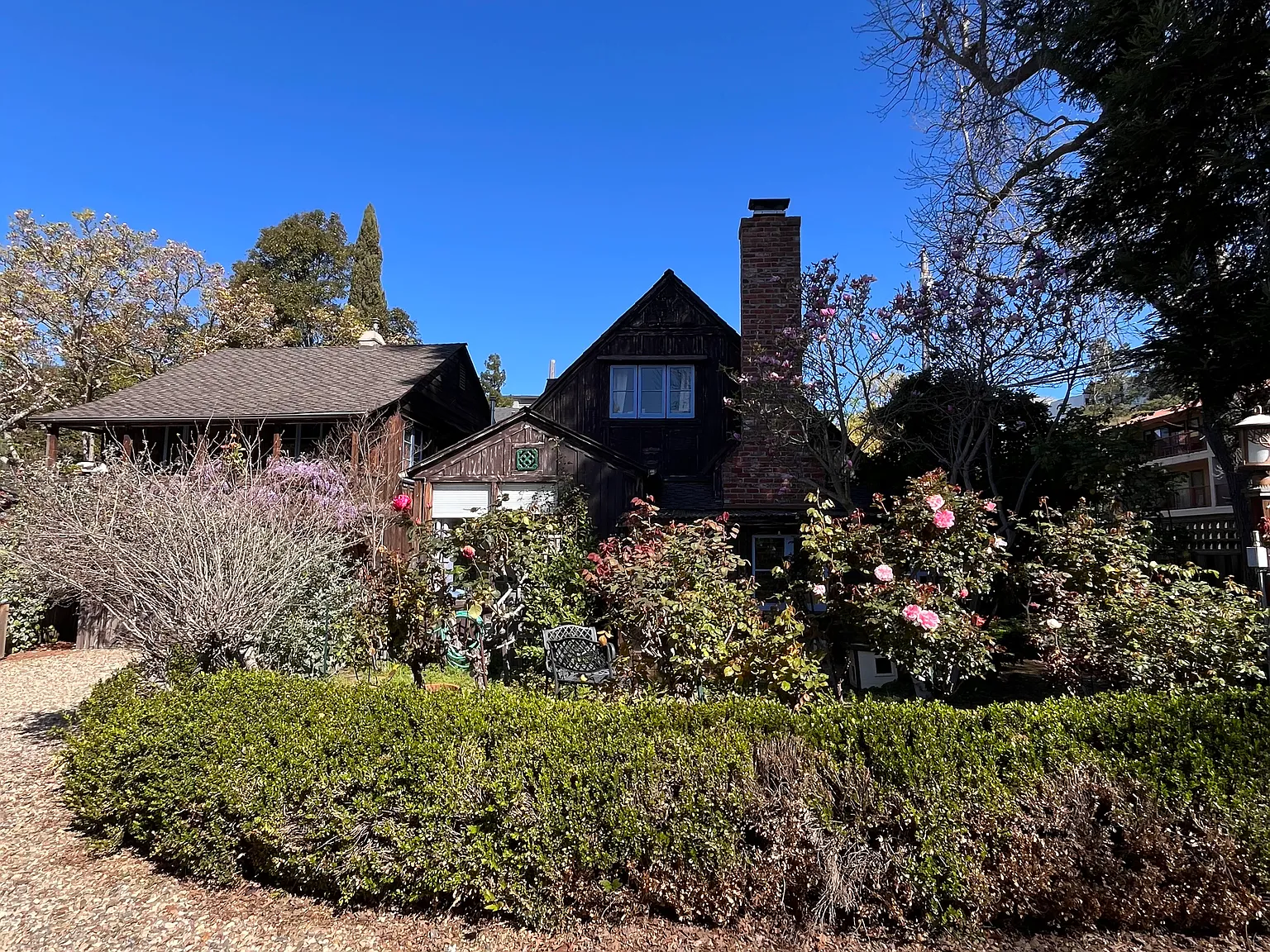 1619 Carmel Dr — Photo 3