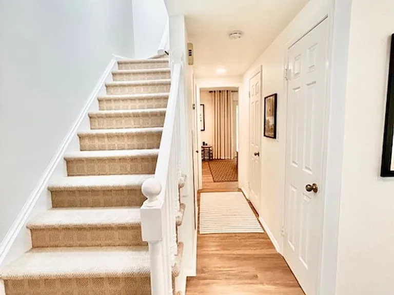 4823 Willett Pkwy — Photo 4
