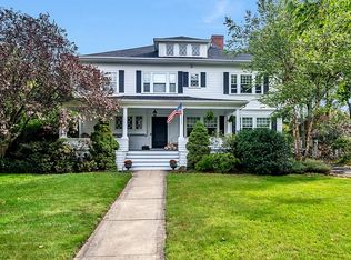 15 Oxford St, Winchester, MA 01890