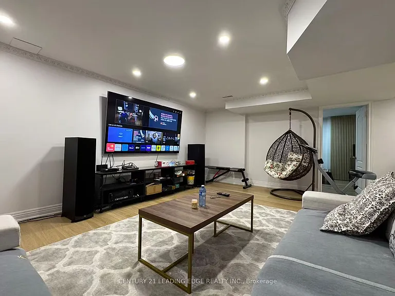 421 Elson St #BASEMENT — Photo 9