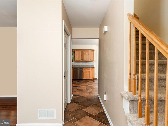 2nd image of 1 Trellis Way
