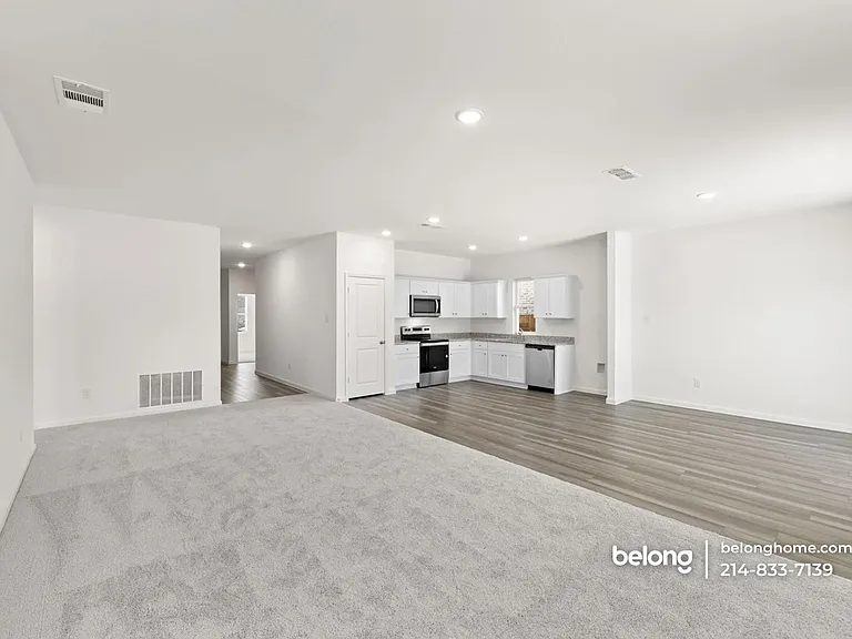 10308 Holycross Ln — Photo 17
