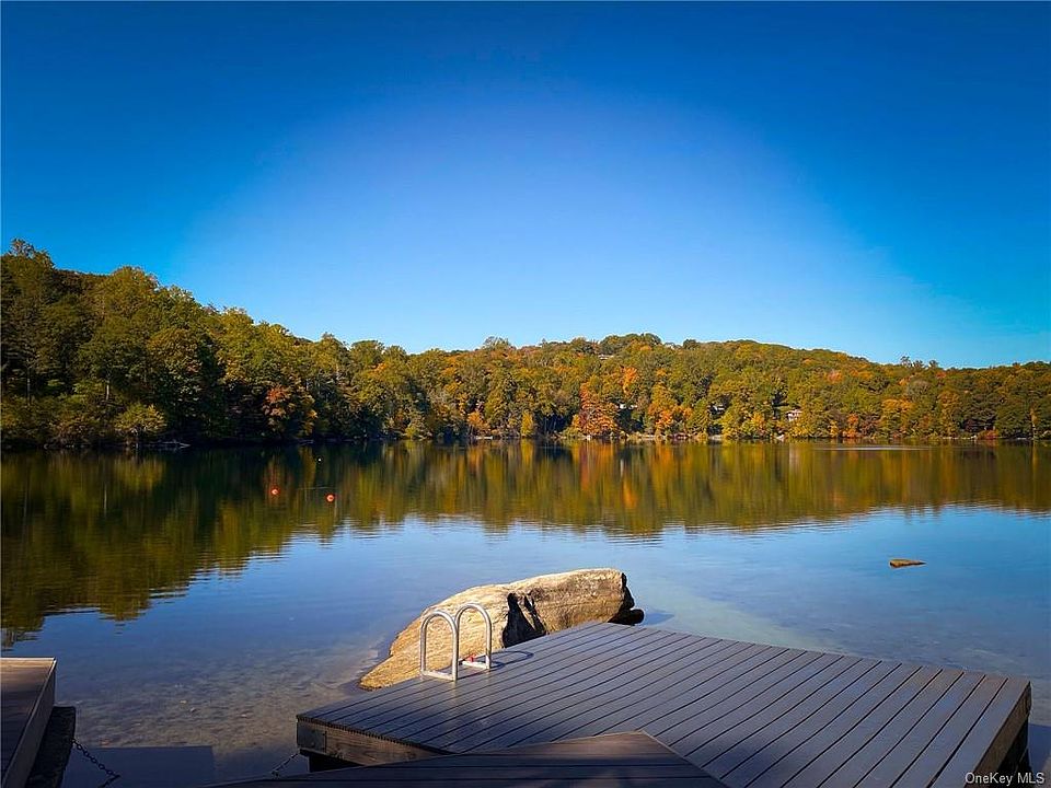 1140 Barrett Cir W, Carmel, NY 10512 MLS H6214901 Zillow