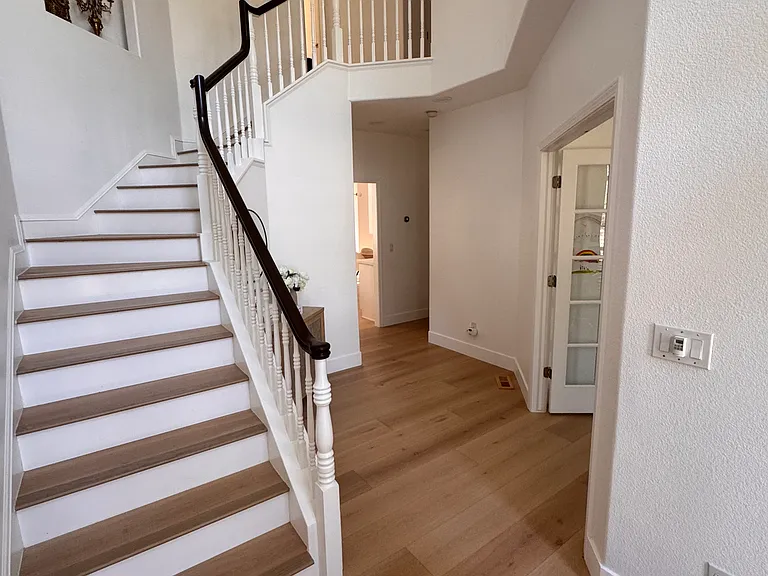 Albert Cir — Photo 3