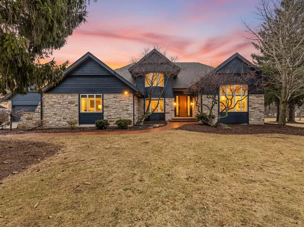 49 Chequamegon Bay, Madison, WI 53719