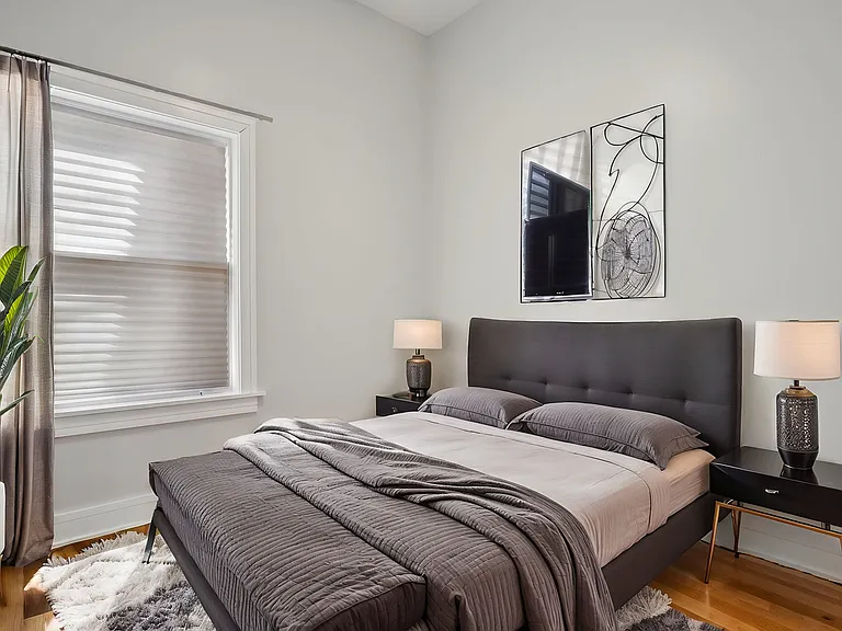 6613 S Langley Ave #1 — Photo 8
