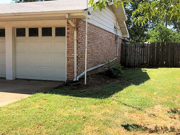 2nd image of 4610 Priscilla Ln