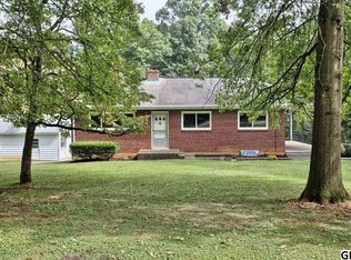 1017 Locust Grove Rd, Middletown, PA 17057