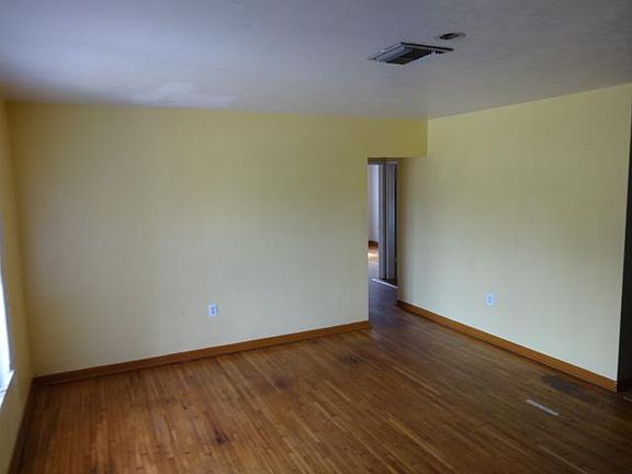 2nd image of 14910 NW 9th Ct