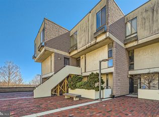 2205 Clove Ter, Baltimore, MD 21209