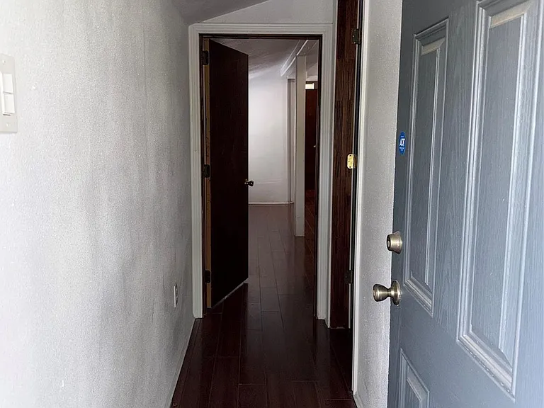 14310 Sweeney Rd — Photo 3