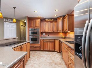 11755 Wilderness Dr, Anchorage, AK 99516